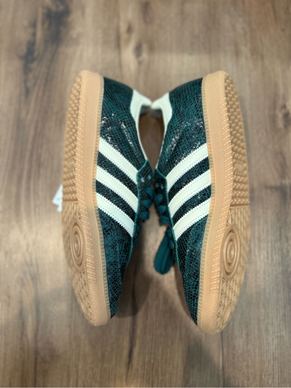 adidas Samba OG Snakeskin Collegiate Green (Women's) - Size 9 - Picture 2 of 4